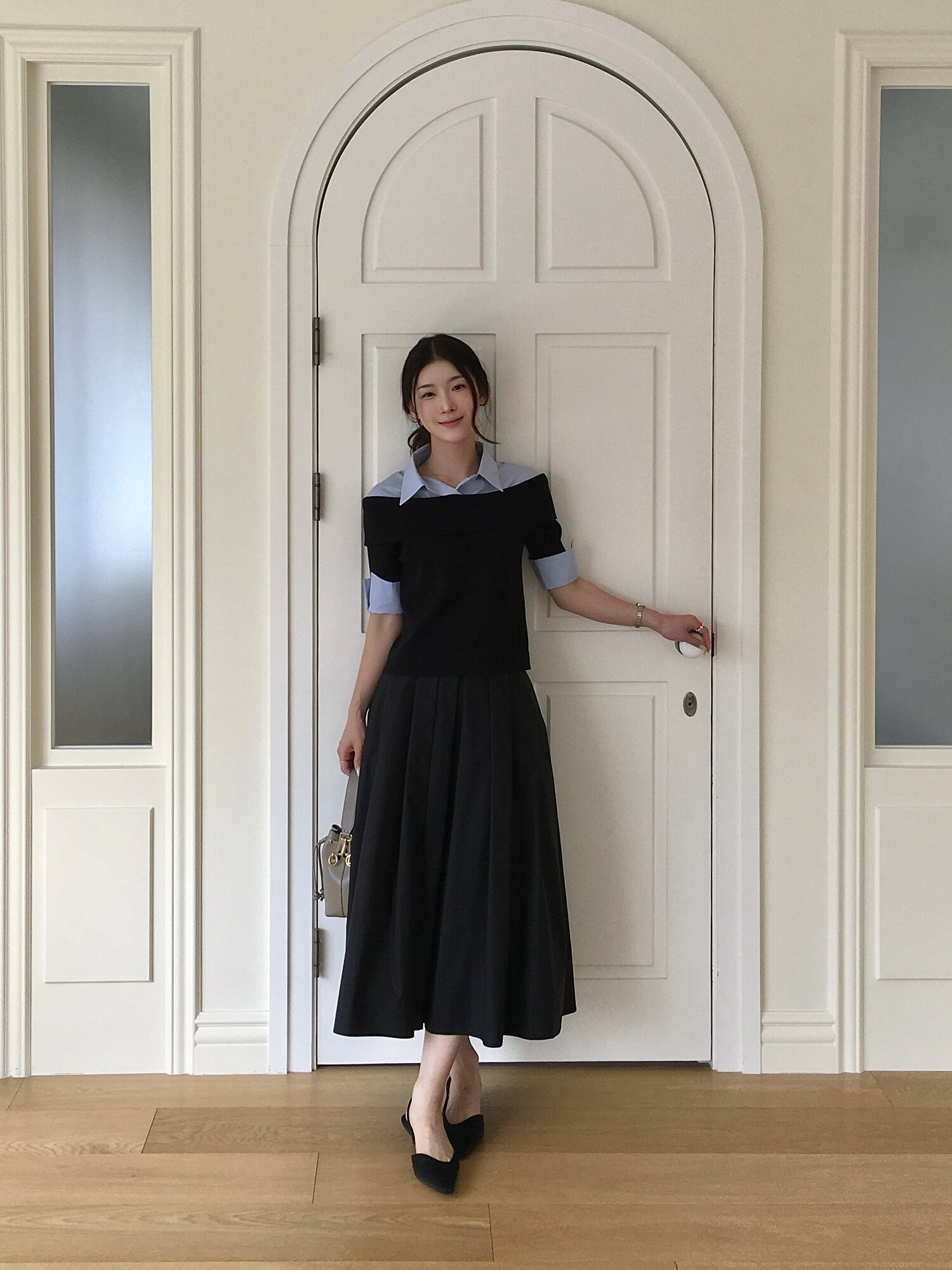 셔츠 배색 러플 풀오버 니트 (BLACK)