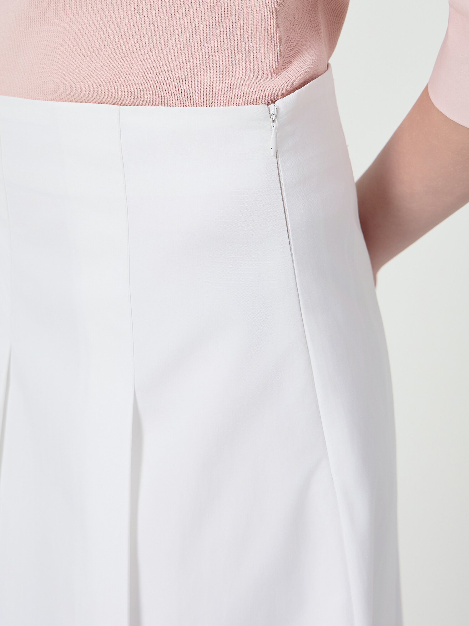 백 리본 플리츠 미디 스커트 (WHITE)