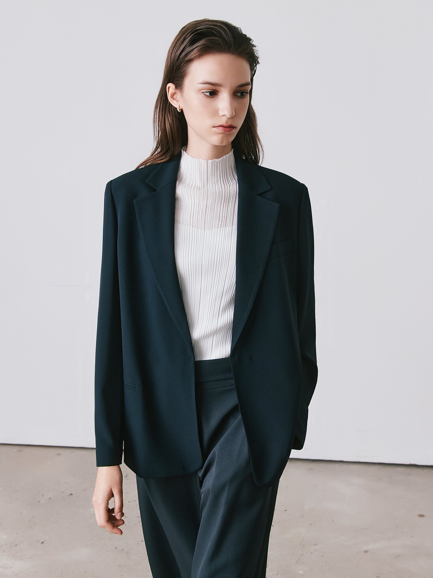 미니멀 테일러드 싱글 재킷 (BLACK)