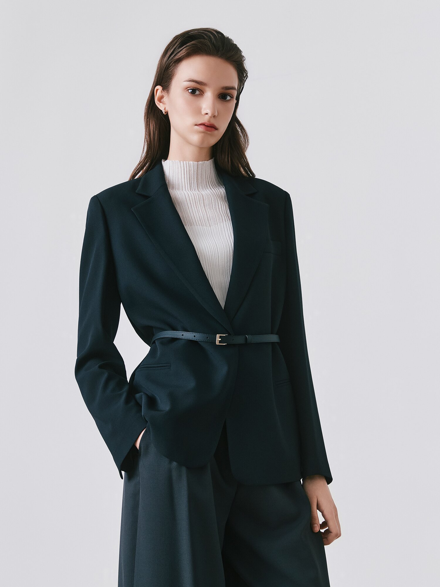 미니멀 테일러드 싱글 재킷 (BLACK)