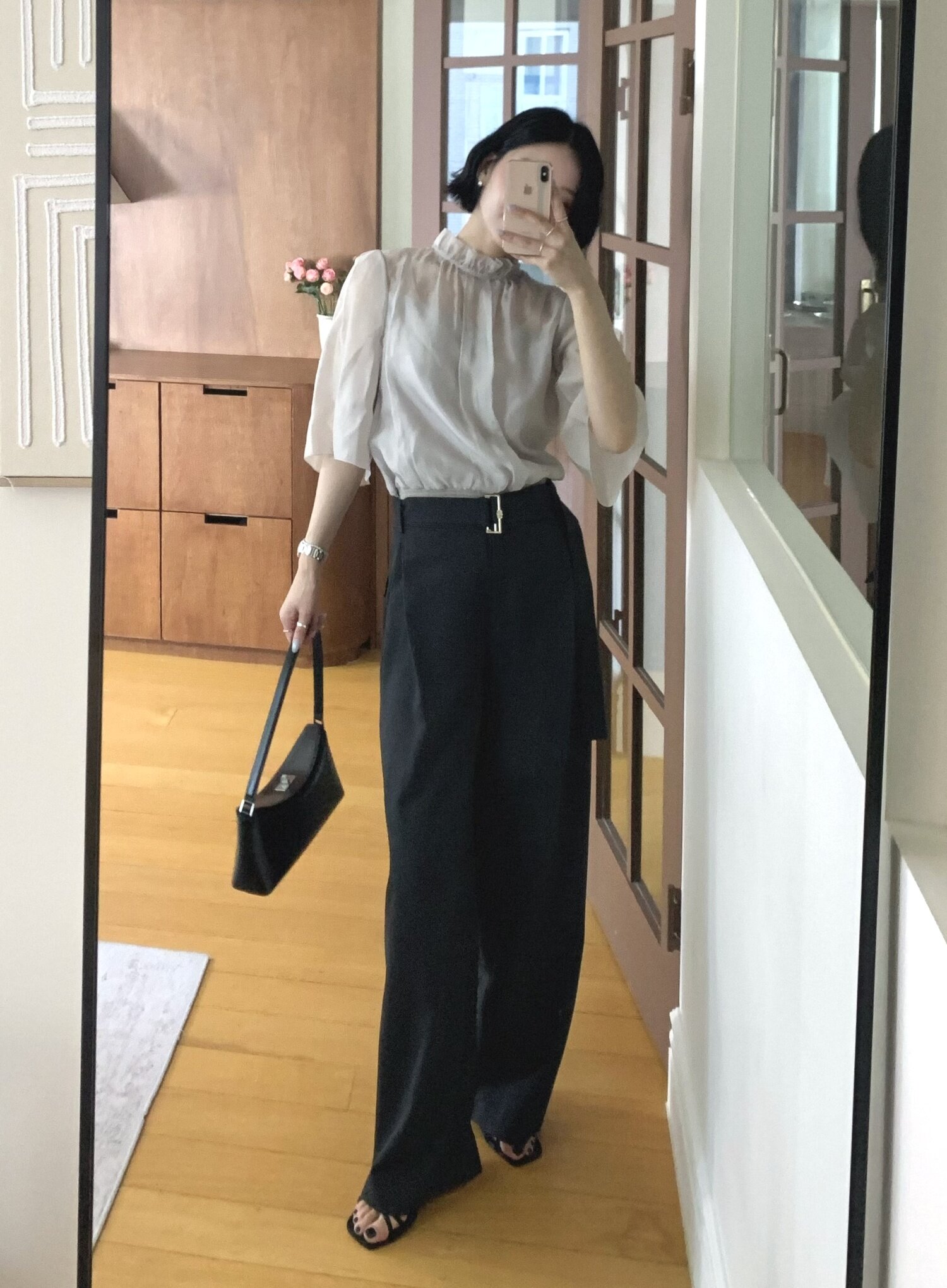 벨티드 사이드 턱 와이드 팬츠 (DARK GREY)