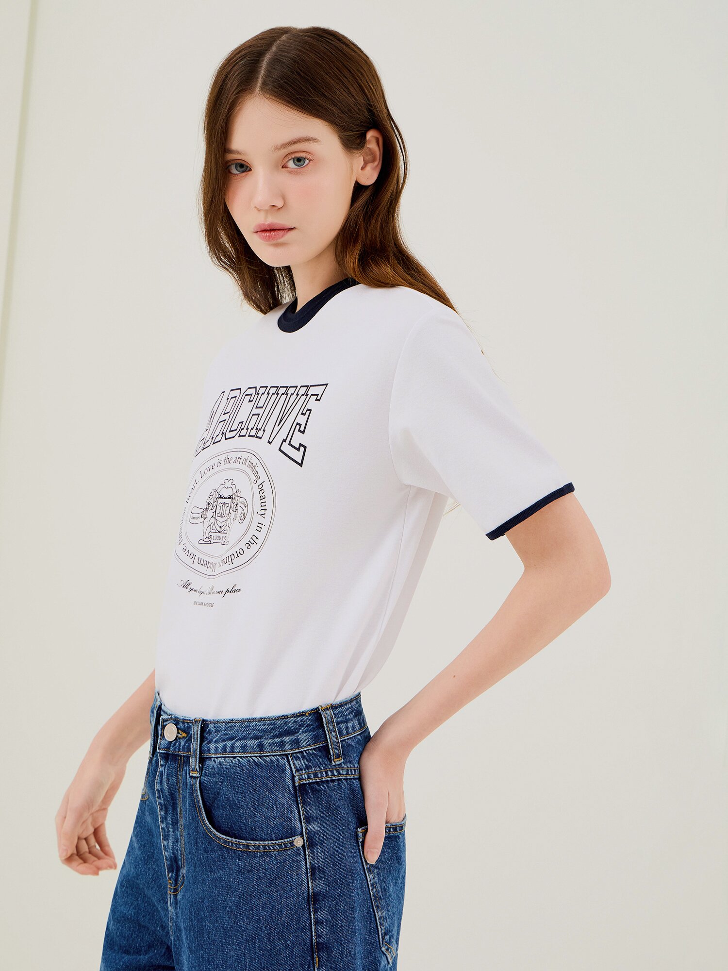 프린트 배색 라운드넥 티셔츠 (WHITE)