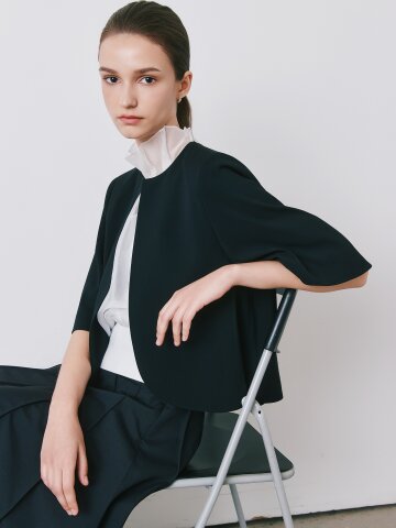 7부 라운드넥 케이프 재킷 