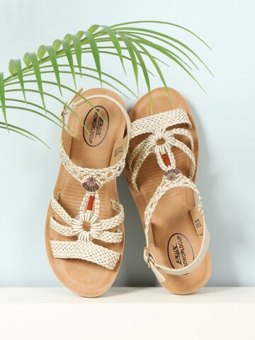 PWX Shellbvre 여성 키높이 웨지샌들 아이보리