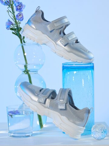 PWX Jane 여성 아쿠아 슬립온 스니커즈 실버