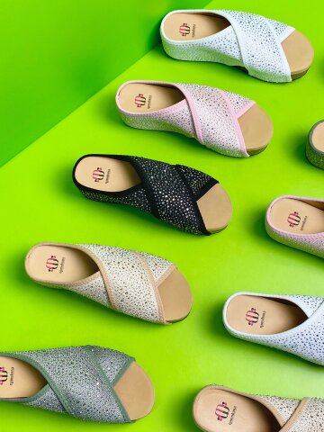 로르서울 by 나무하나 힐쿠션 크로스 코르크 큐빅 슬리퍼_NHSL260402