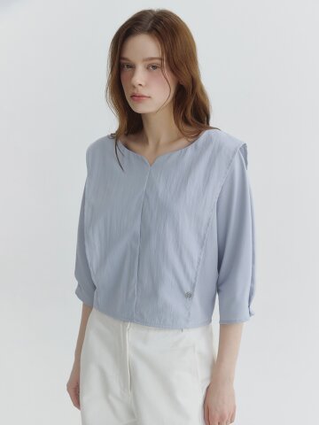 아벨리 하트넥 블라우스