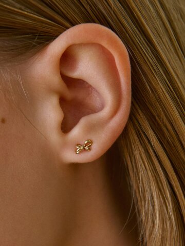 10k 캐롤 미니 리본 귀걸이