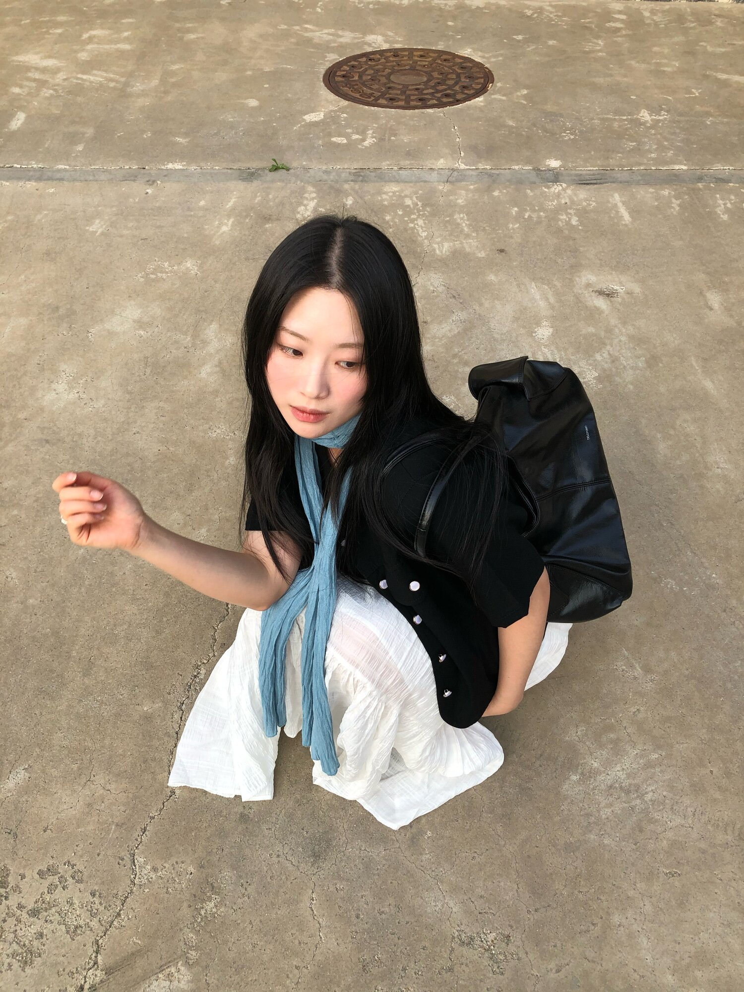 라운드넥 하프 슬리브 재킷 (BLACK)