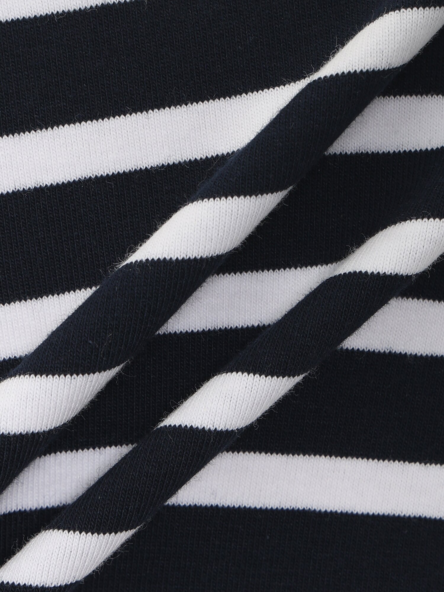 자수 포인트 스트라이프 티셔츠 (STRIPE NAVY)