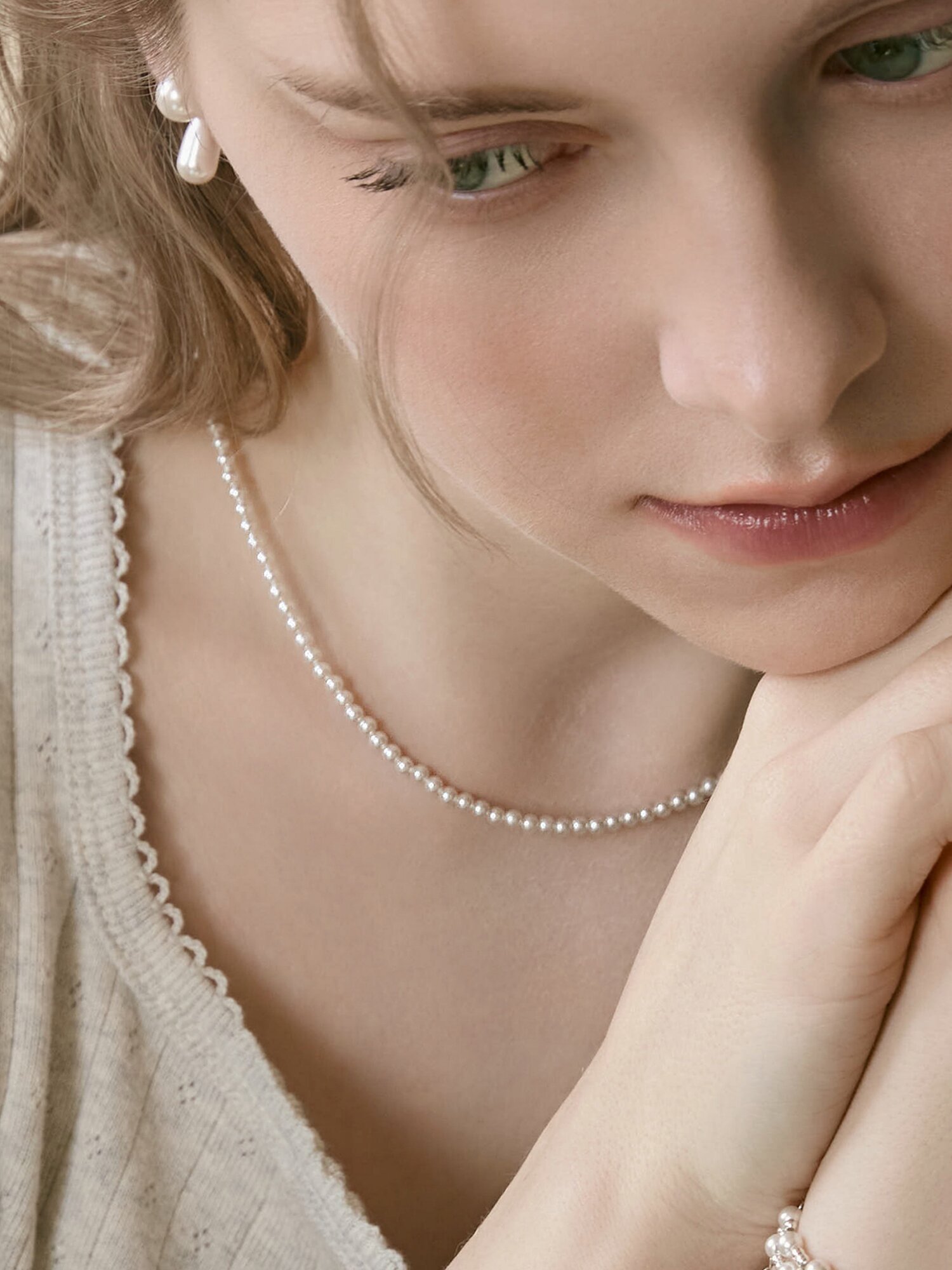 (925 Silver) Soft Pearl Line Necklace