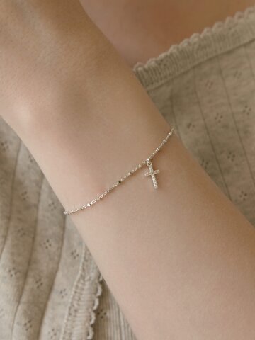 (925 Silver) Spark Cross Bracelet