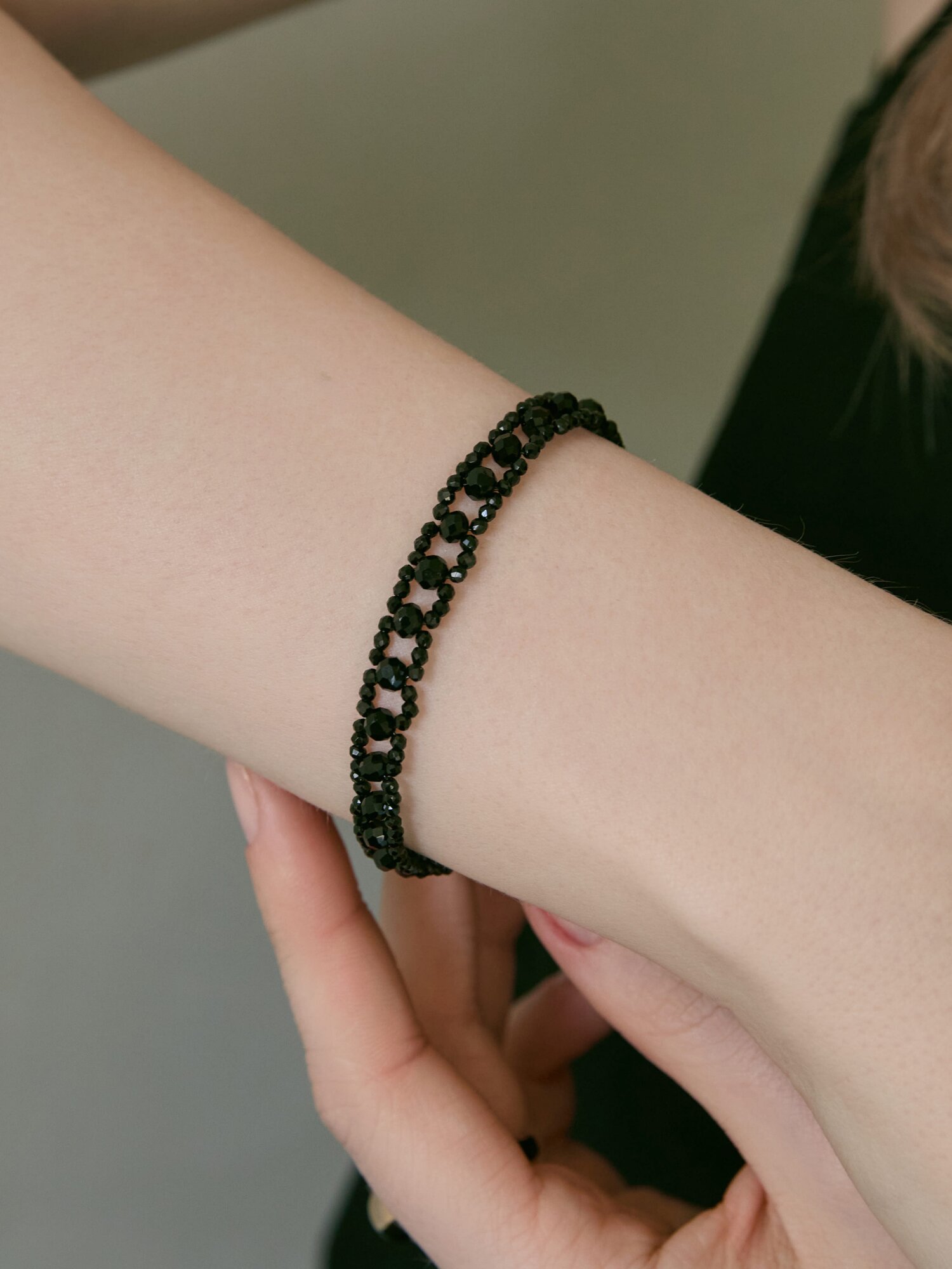 (925 Silver) Noir Lace Bracelet