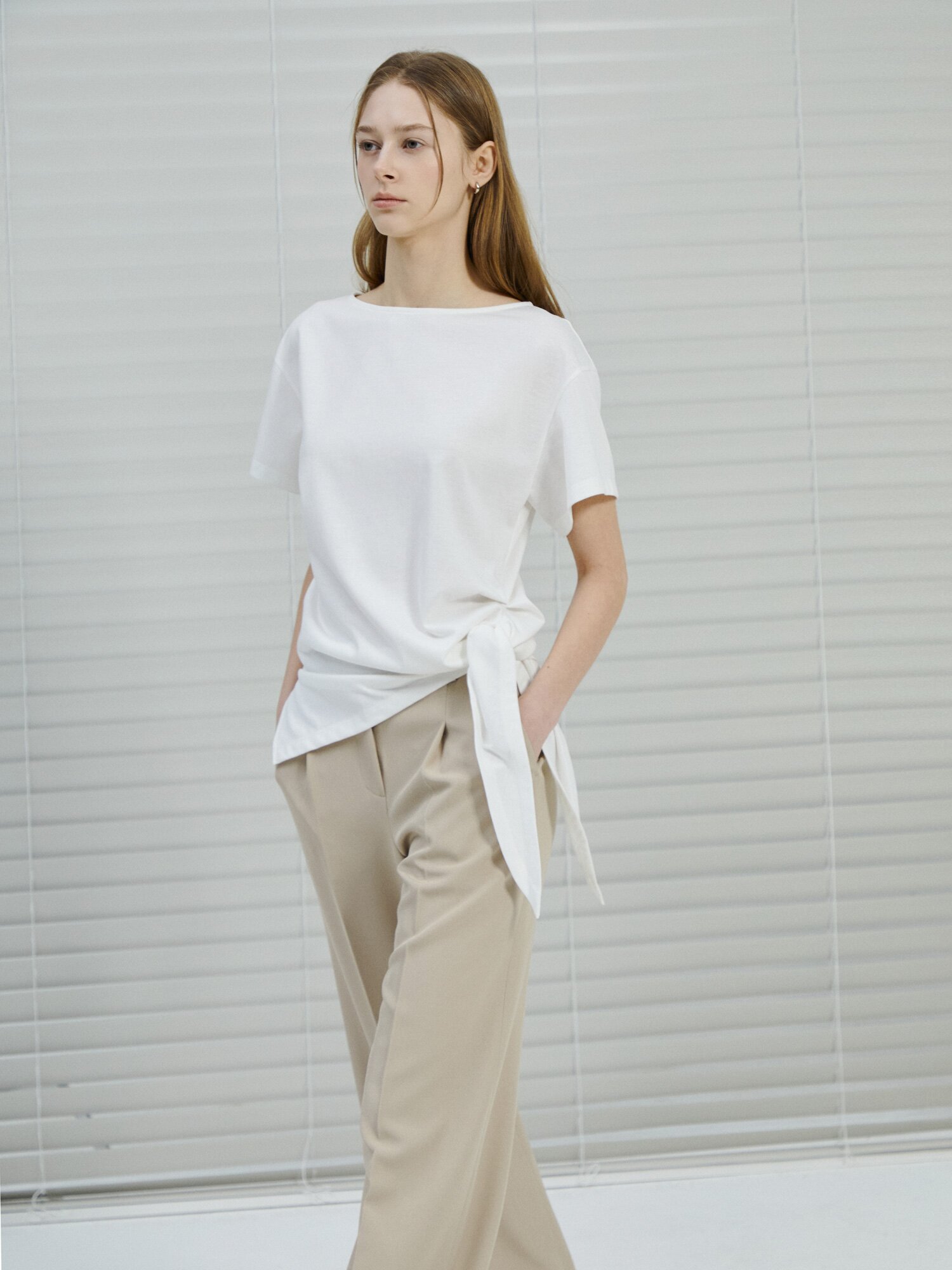 코튼 트위스트 보트넥 티셔츠 (IVORY)