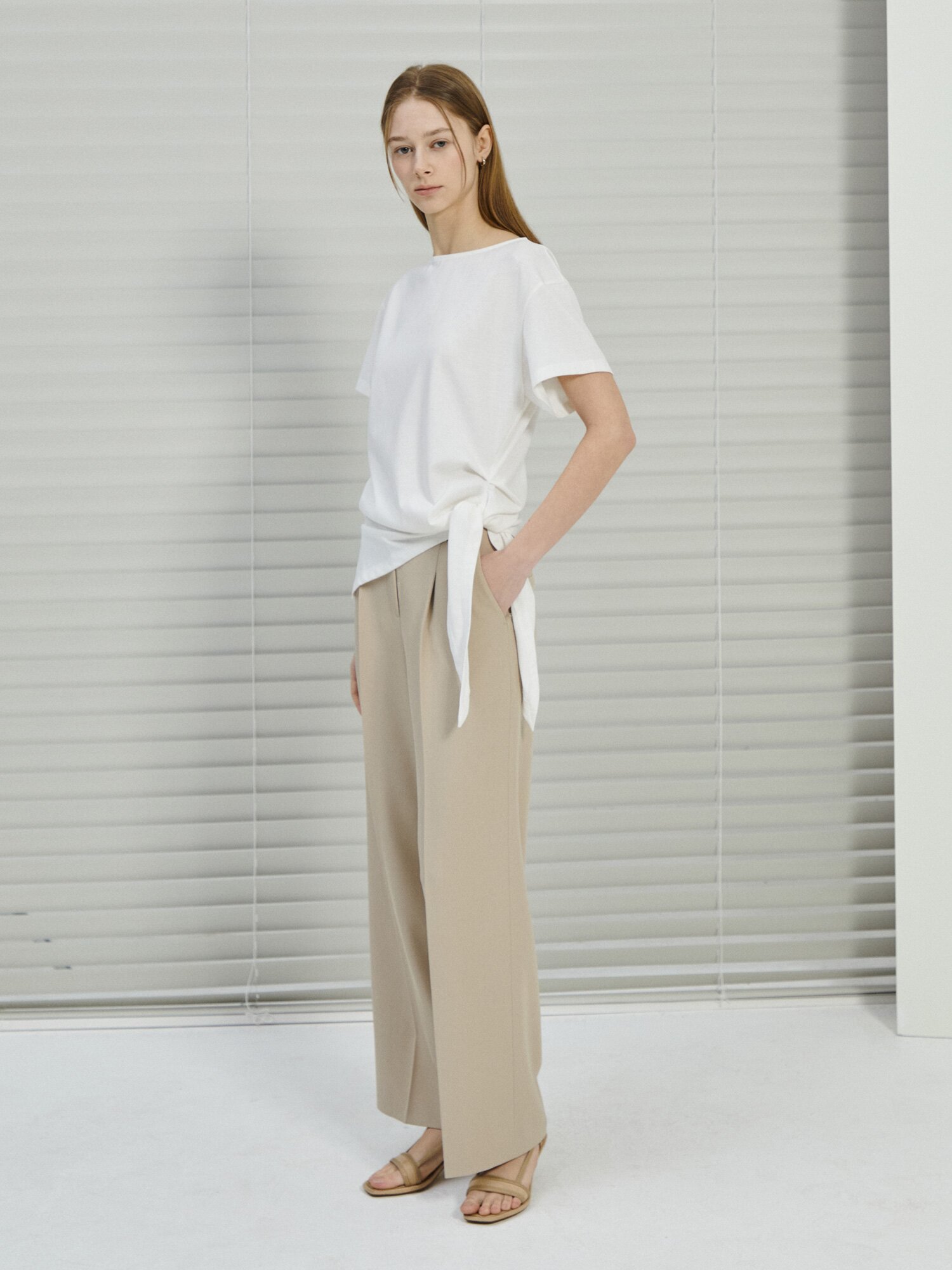 코튼 트위스트 보트넥 티셔츠 (IVORY)