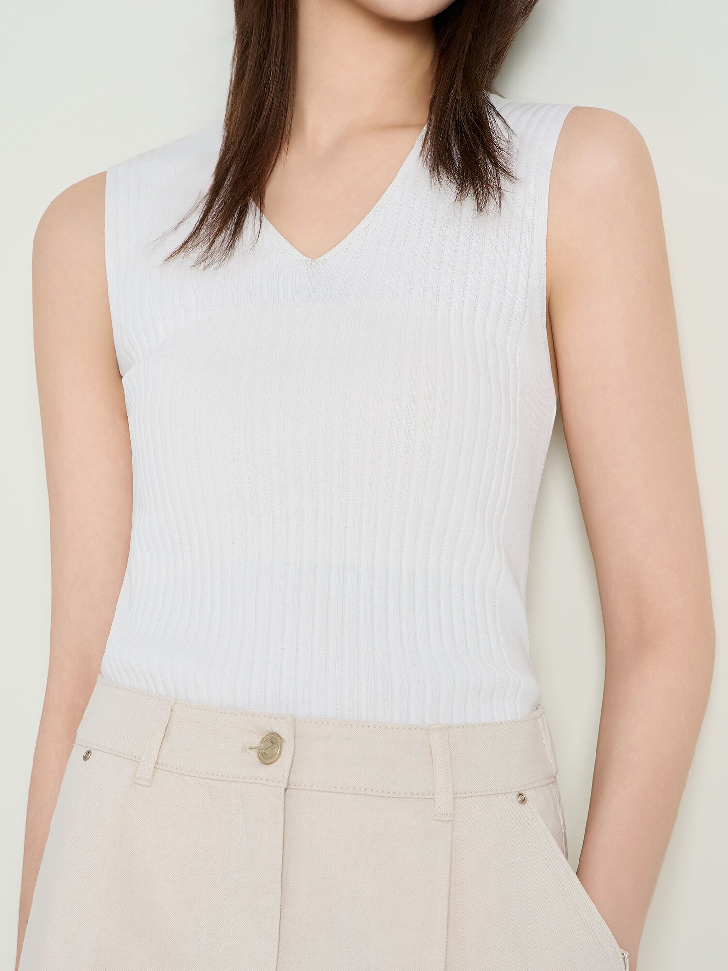 골지 슬리브리스 브이넥 니트 (WHITE)
