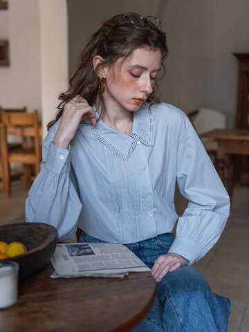 4/28 예약배송_DA_Brocade texture blouse_2color