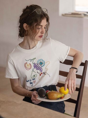 5/4 예약배송_DA_Fruit art print top