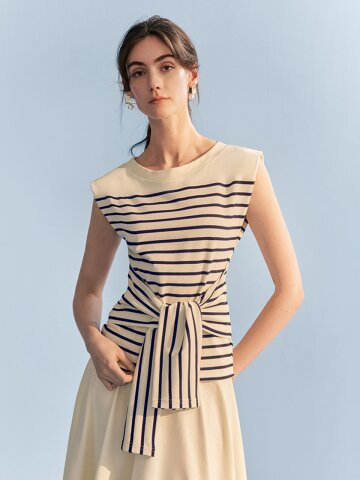 4/28 예약배송_YY_Striped lace-up top