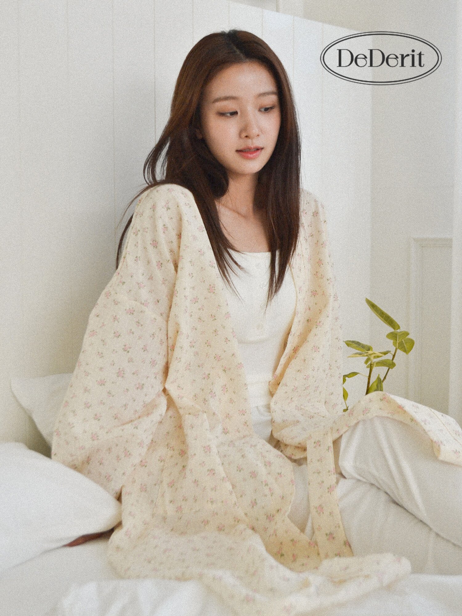 데데리트 예쁜 사계절 홈웨어 꽃 플로럴 블러썸 로브 라운지웨어 파자마 수면 시원한 잠옷 슬립 가운 집들이 생일 친구 커플 선물