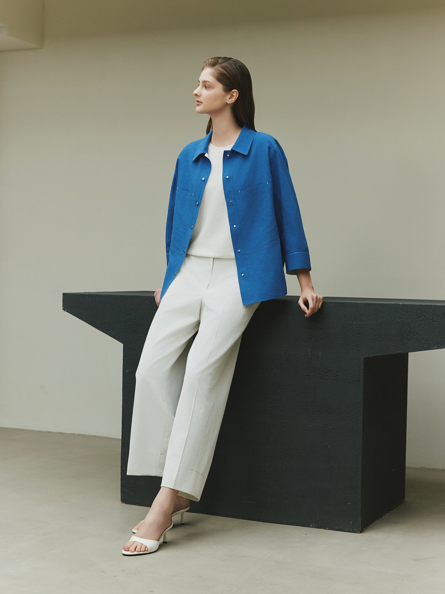 린넨 롤업 7부 셔츠 재킷 (BLUE)