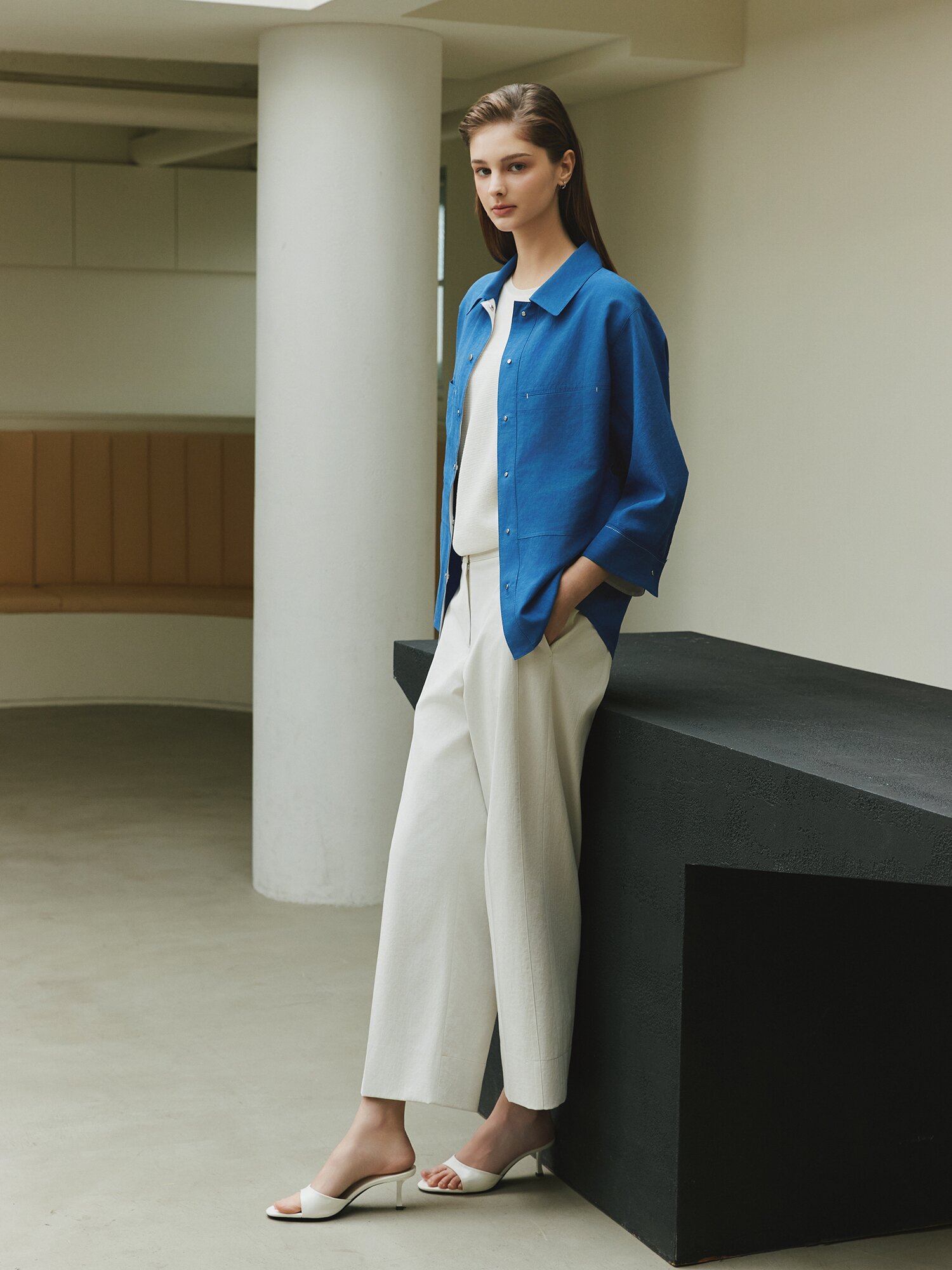 린넨 롤업 7부 셔츠 재킷 (BLUE)