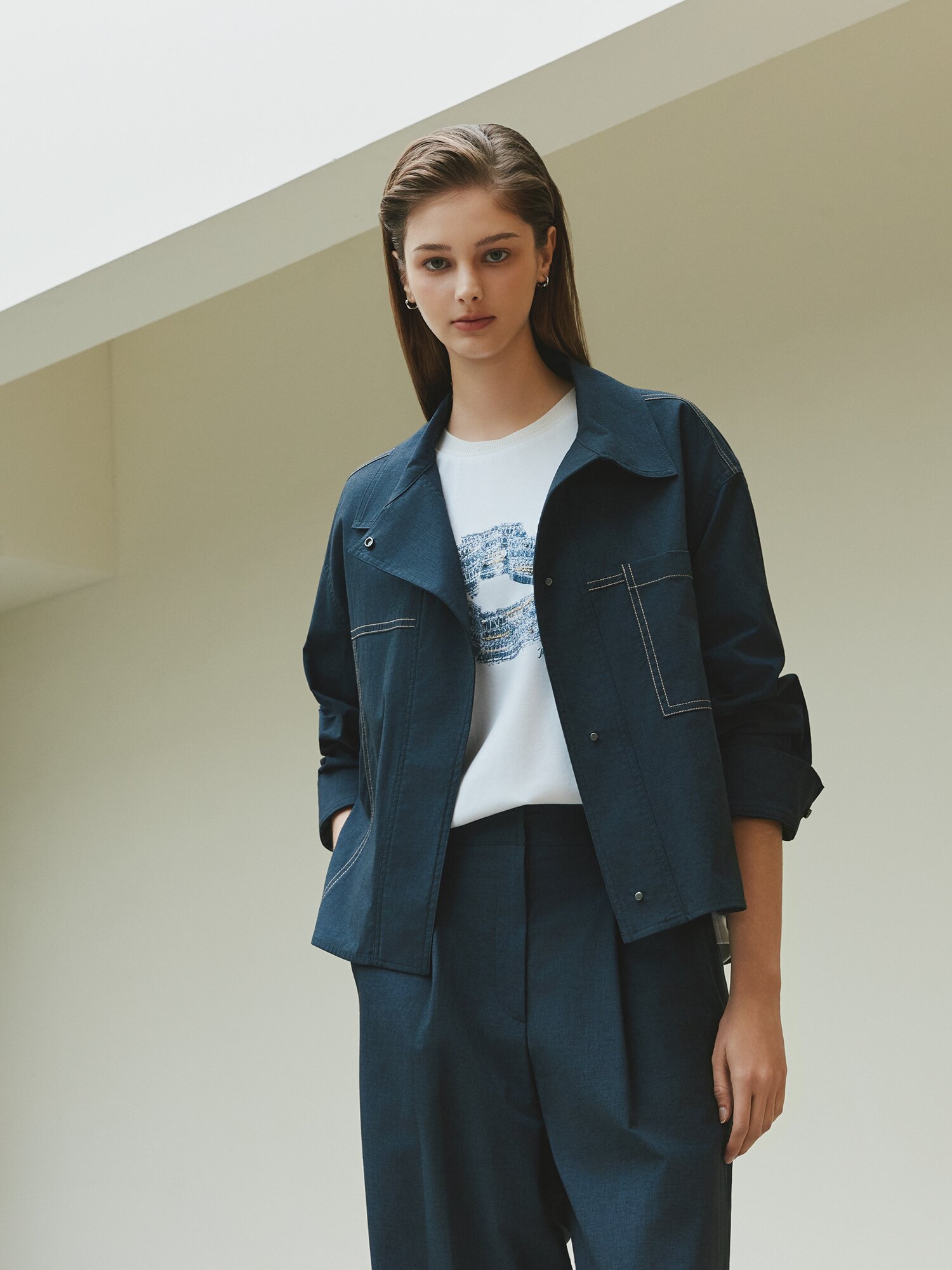 코튼 자수 프린트 비딩 티셔츠 (WHITE)