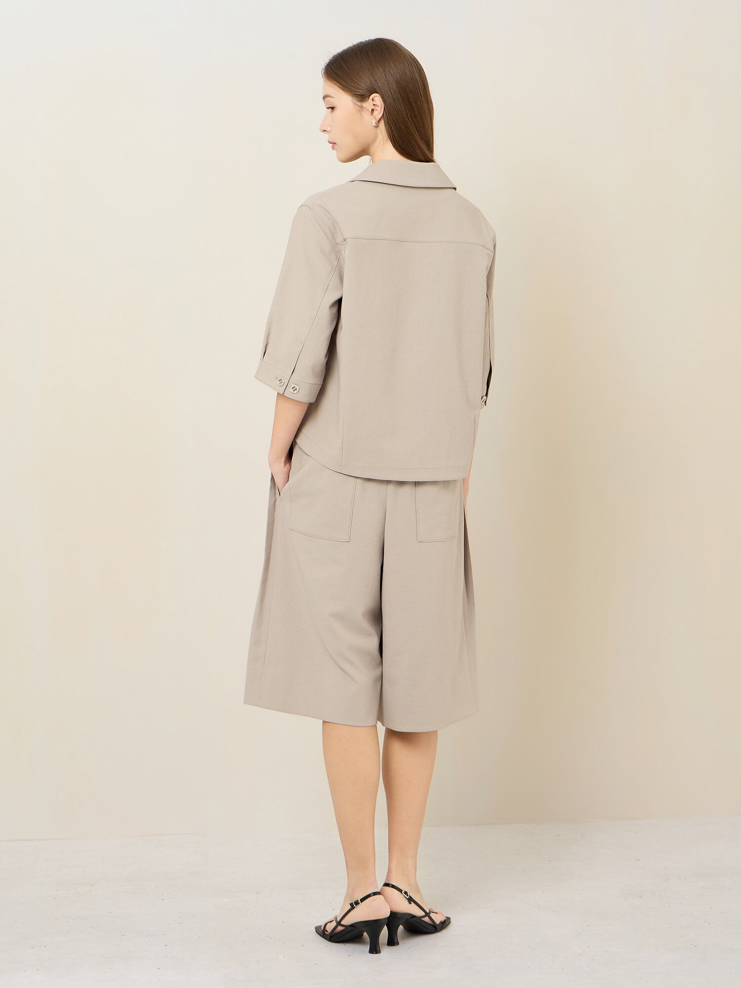 코튼 혼방 반팔 집업 자켓 (BEIGE)