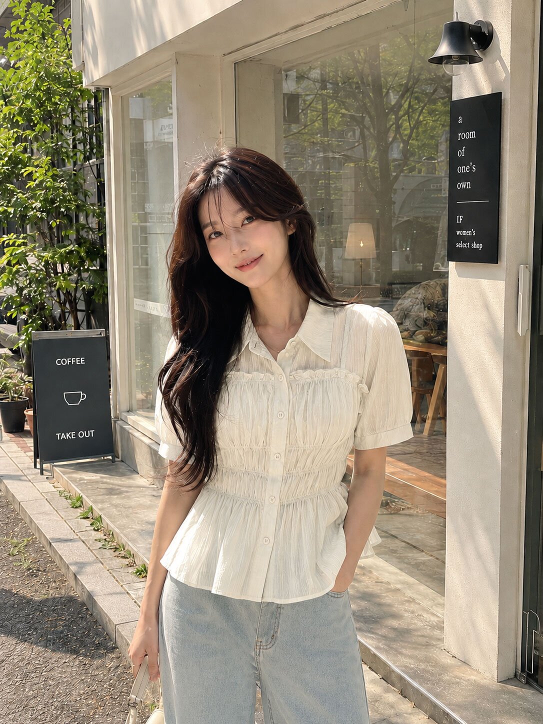 스모킹 뷔스티에 칼라 블라우스 (CREAM)