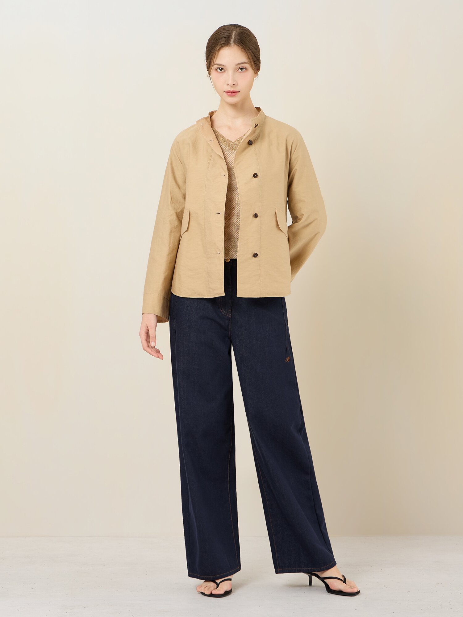 코튼 혼방 스탠드 칼라 점퍼 (CAMEL)