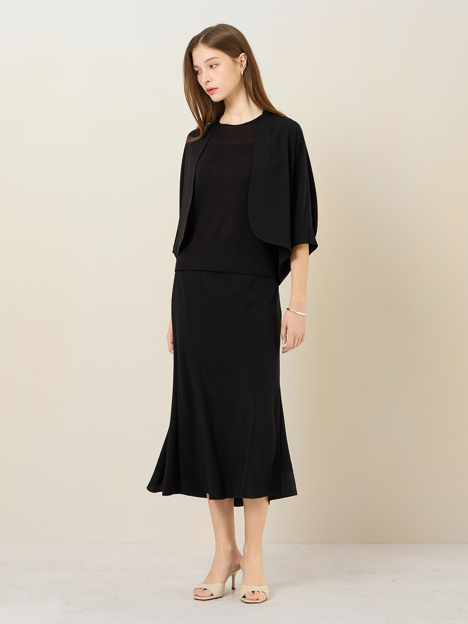 니트 볼레로 슬리브리스 블라우스 세트 (BLACK)