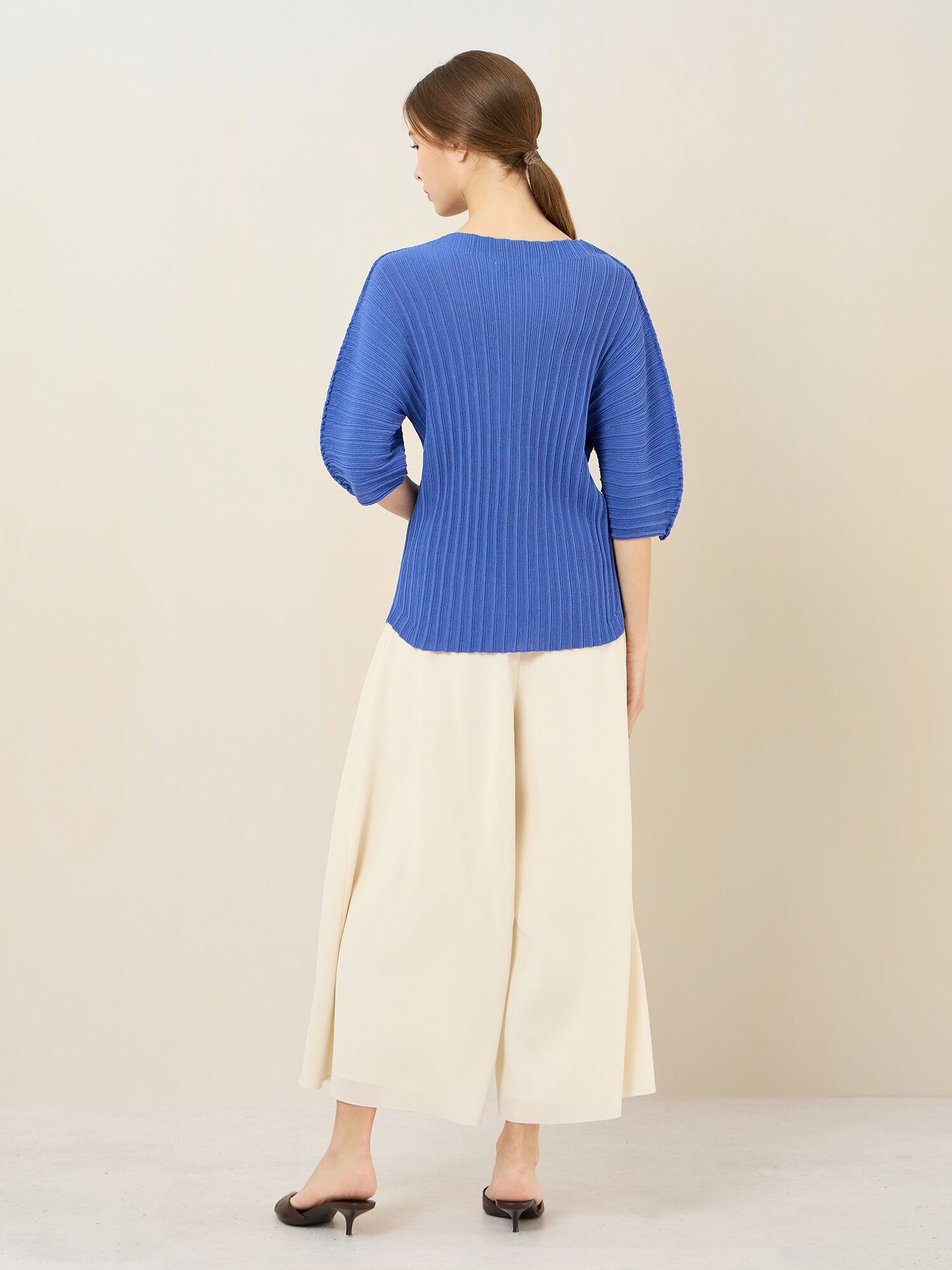 코튼 플리츠 반소매 풀오버 (BLUE)