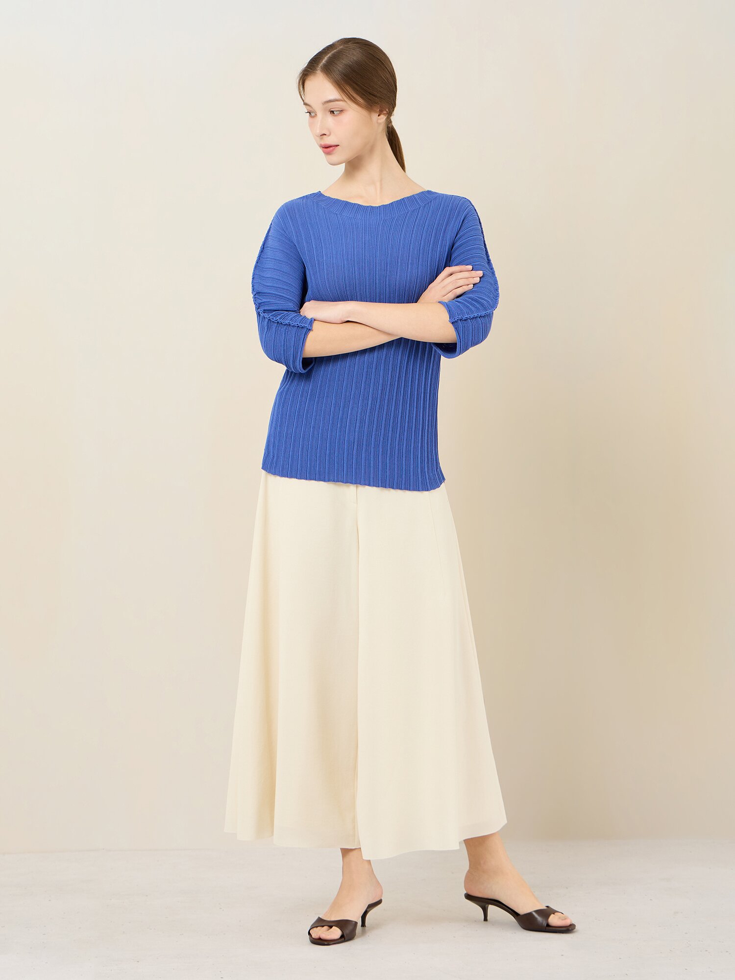 코튼 플리츠 반소매 풀오버 (BLUE)