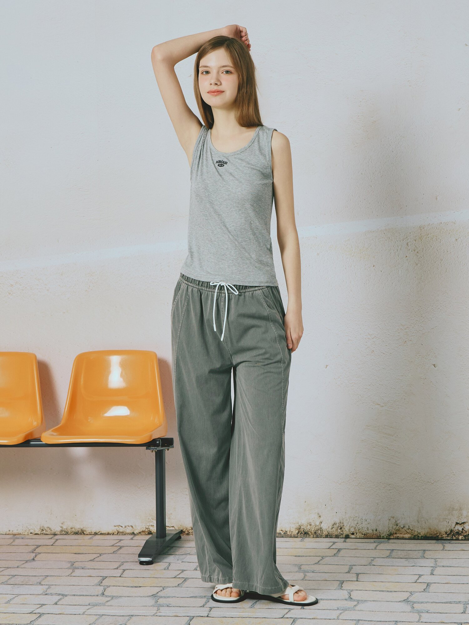 로고 슬리브리스 티셔츠 (GREY)