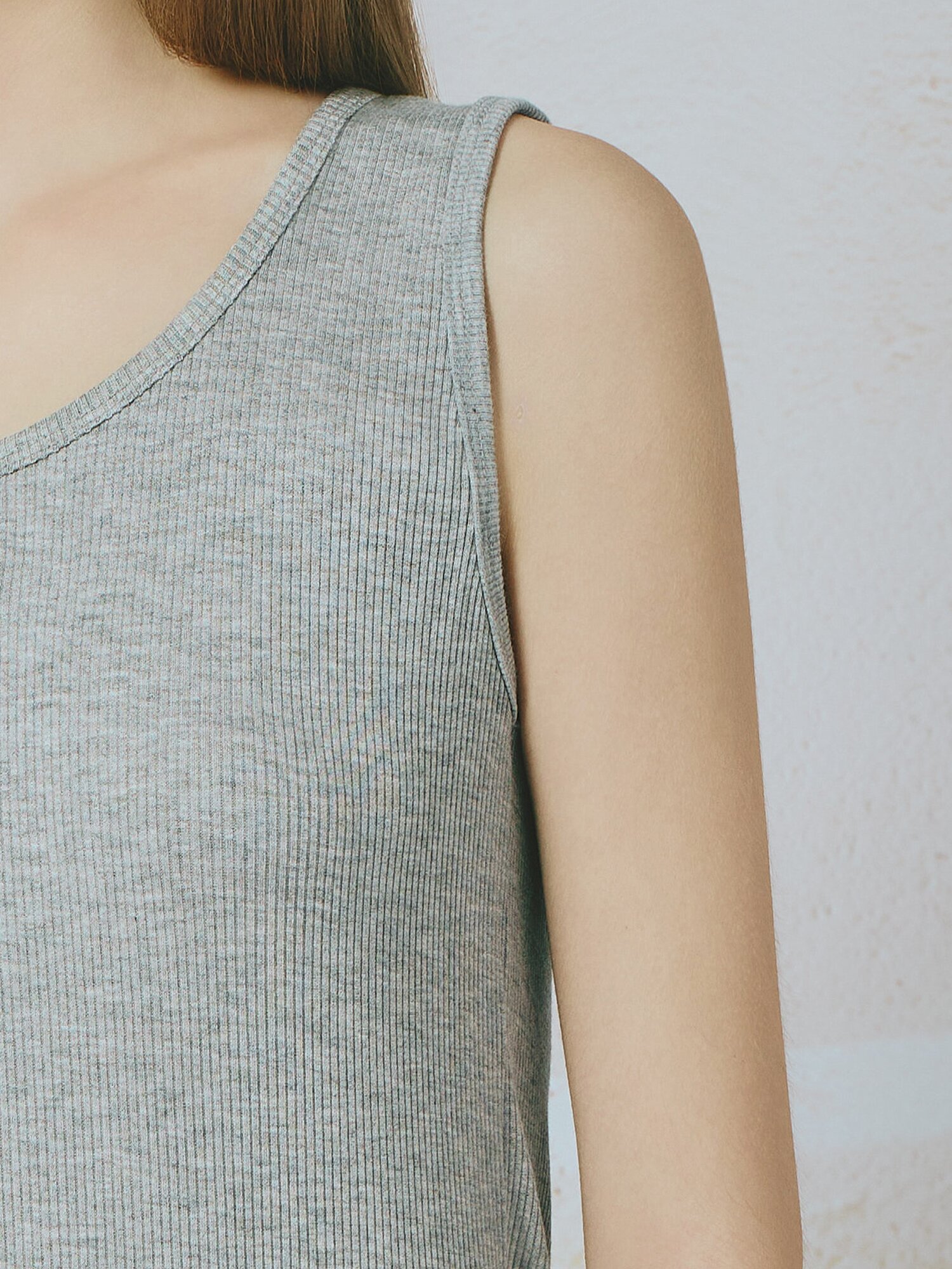 로고 슬리브리스 티셔츠 (GREY)