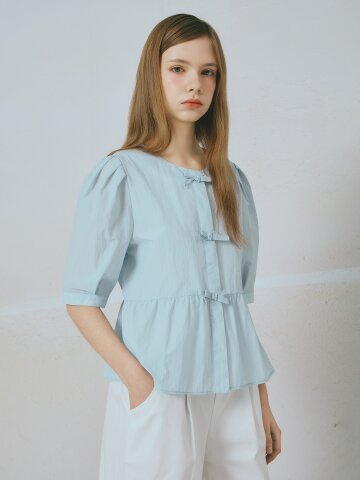 리본 장식 블라우스 