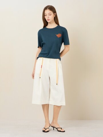 벨티드 원턱 버뮤다 데님 (WHITE)