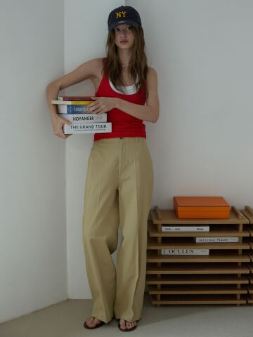 Basic back point pants Beige