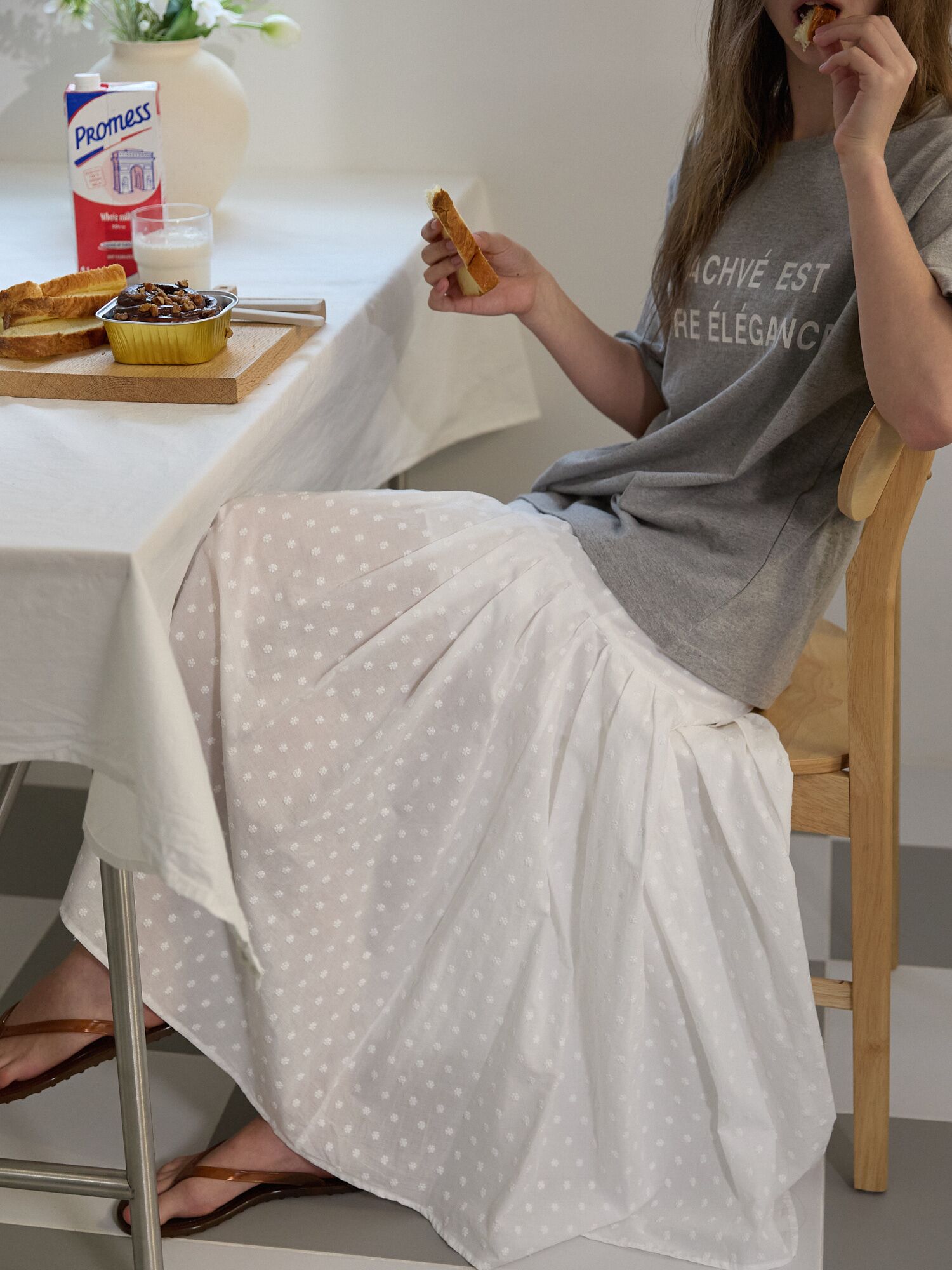 Embroidery Flare Skirt Ivory