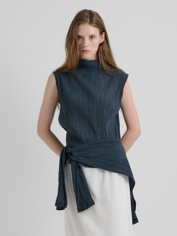 LU WRAP DETAIL PLEATS SLEEVELESS TOP –Deep Navy Green