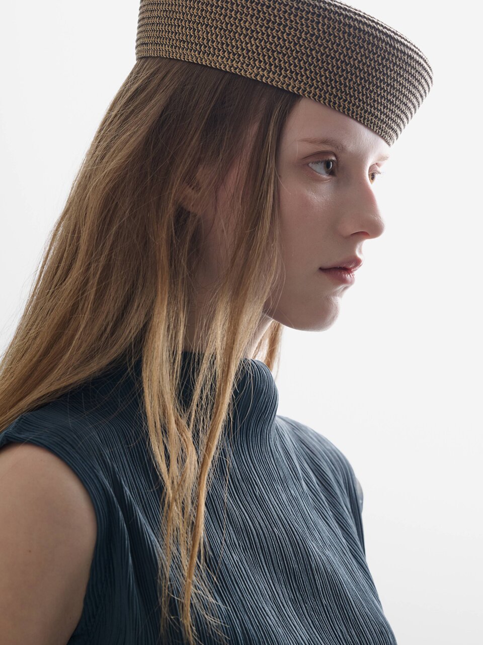 LU WRAP DETAIL PLEATS SLEEVELESS TOP –Deep Navy Green