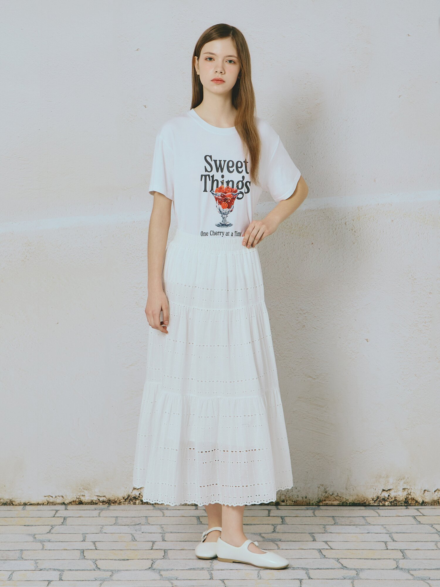 펀칭 레이스 플레어 스커트 (WHITE)