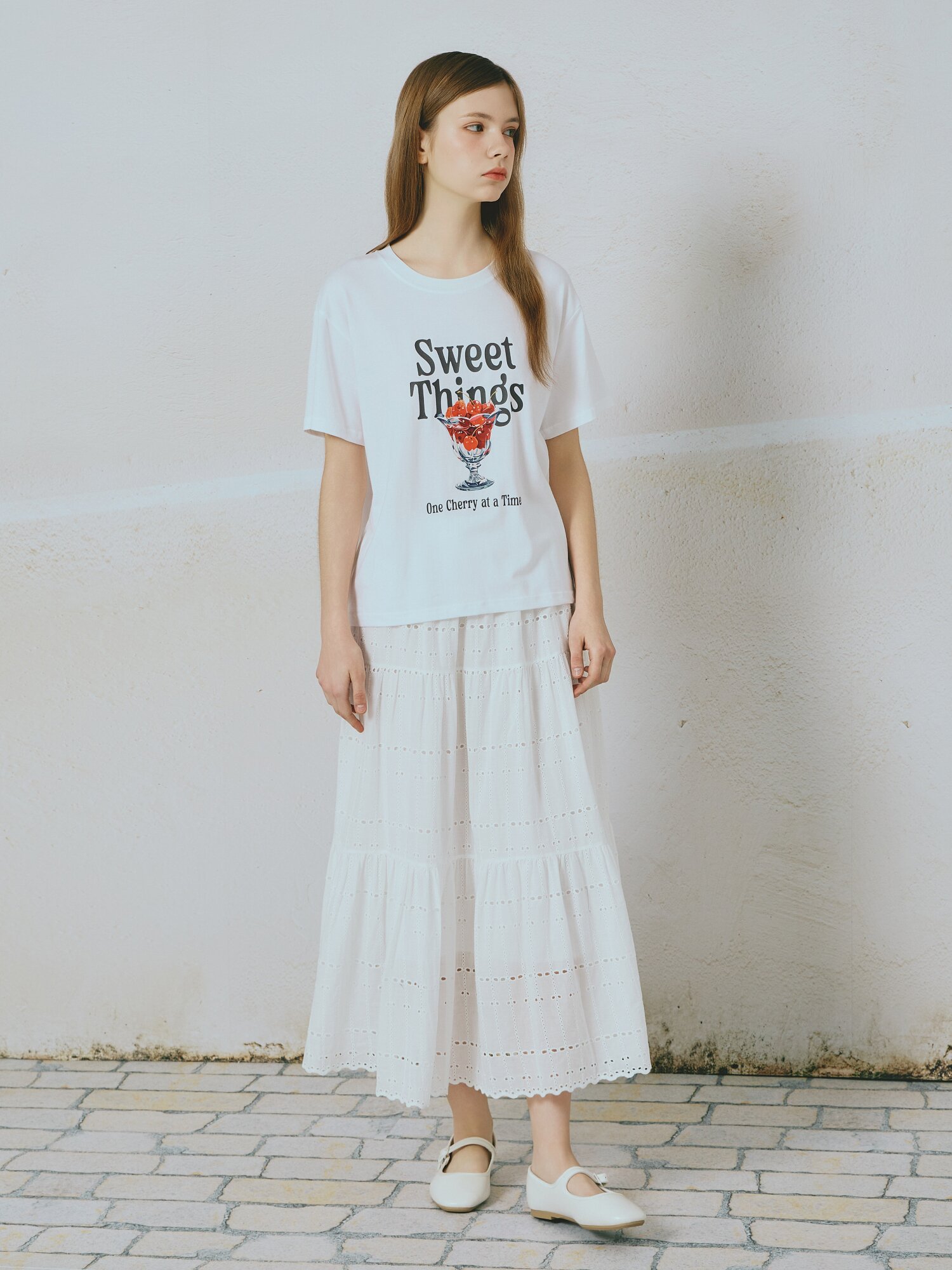 펀칭 레이스 플레어 스커트 (WHITE)