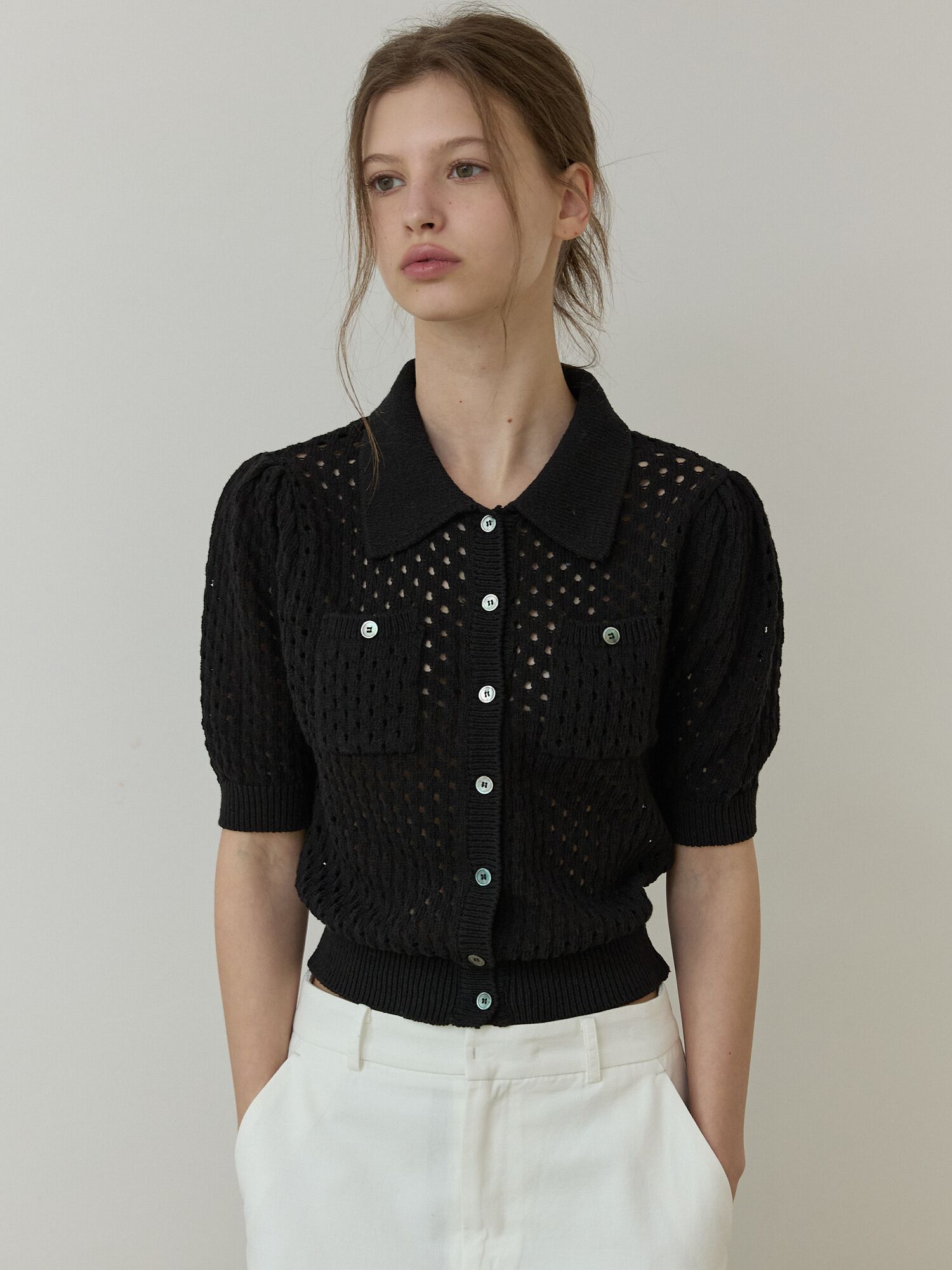 Hole in twide knit Black