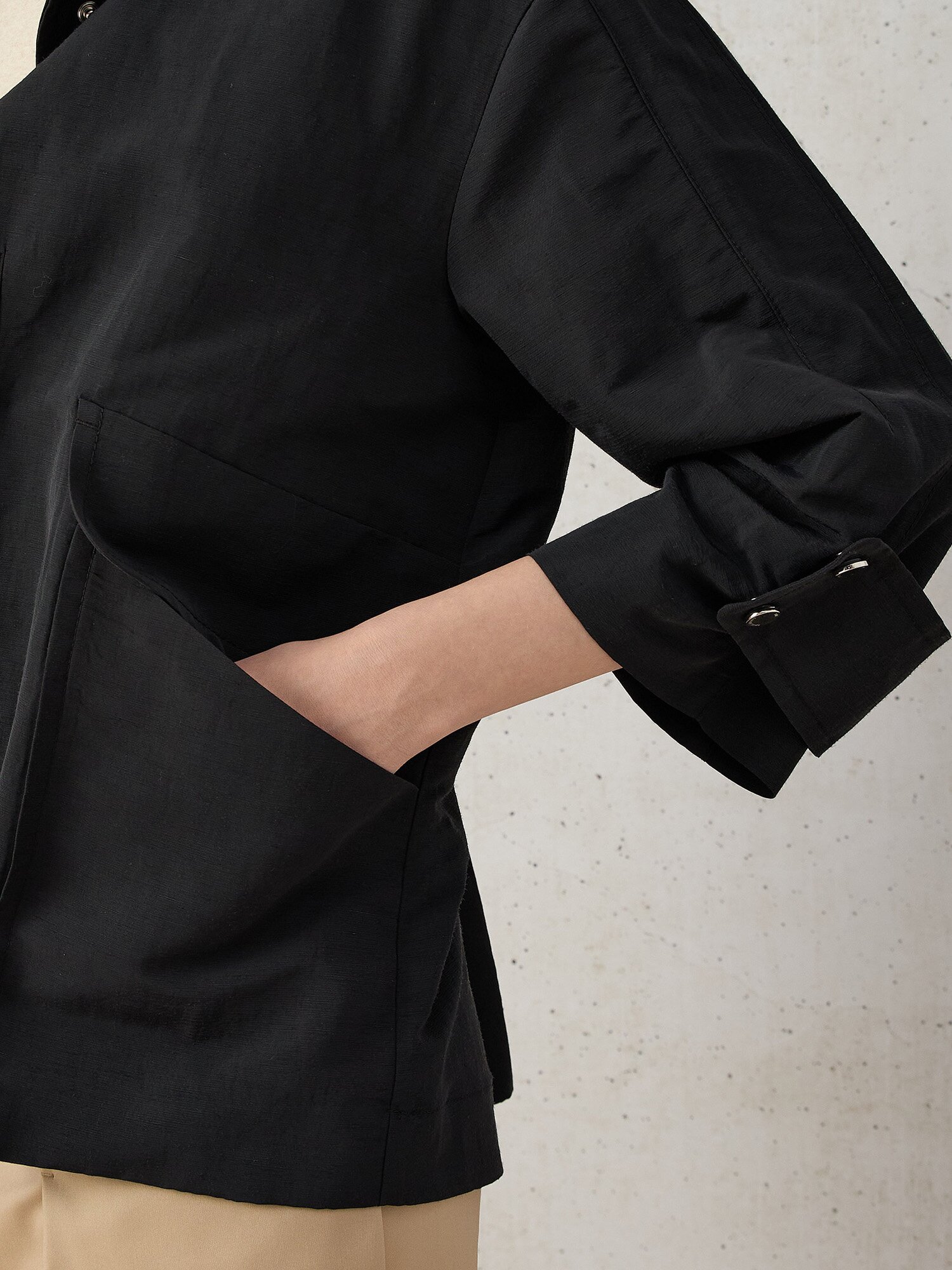 린넨 혼방 크롭 슬리브 점퍼 (BLACK)