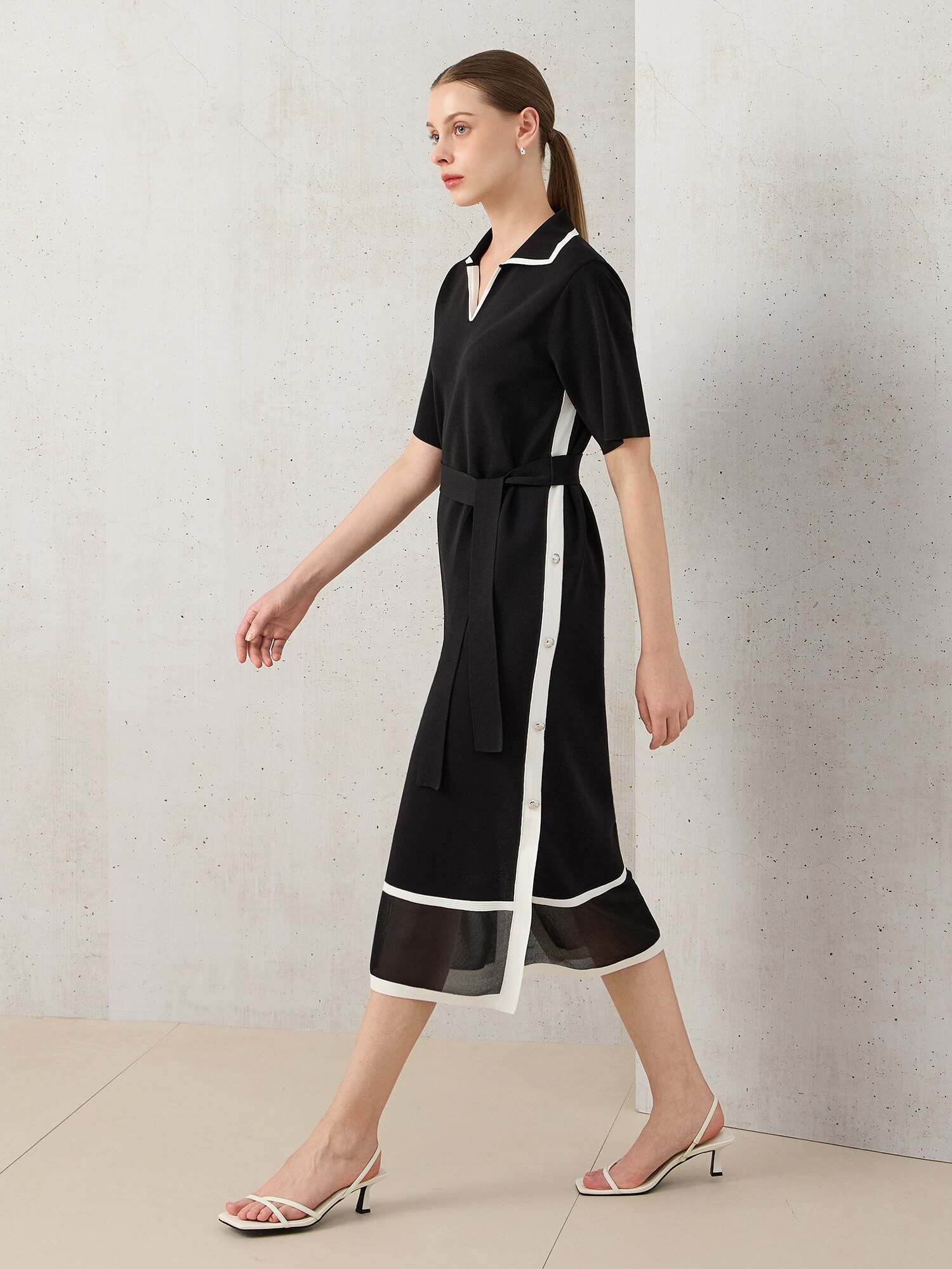 배색 오픈 카라 스트랩 롱 원피스 (BLACK)