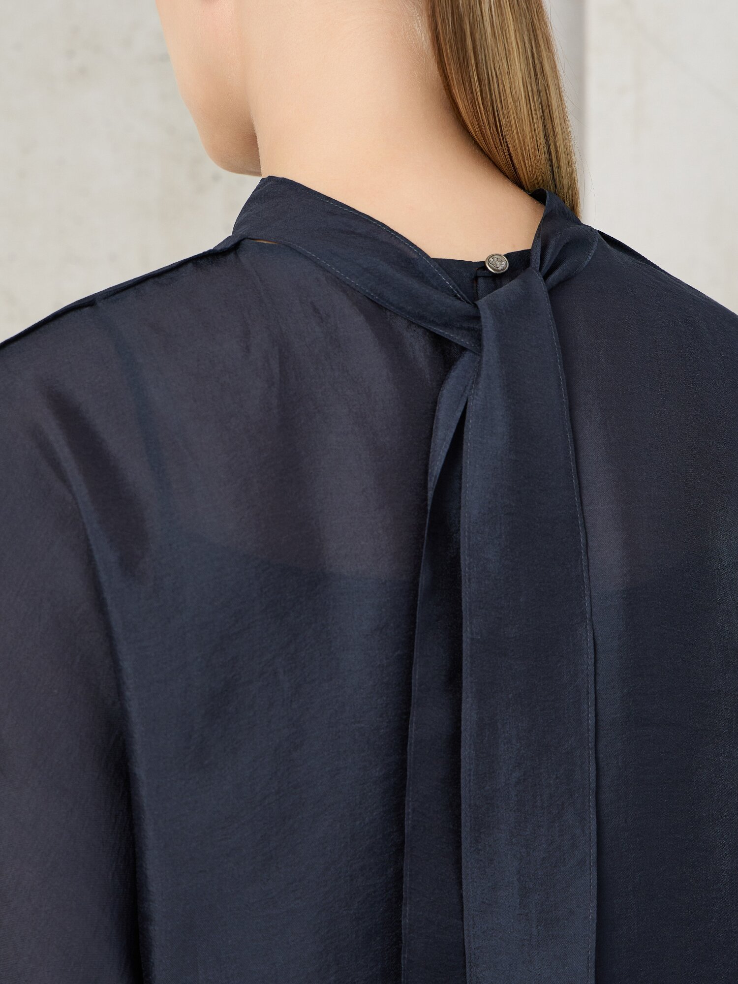 시폰 백 타이 미드 슬리브 블라우스 (DARK NAVY)