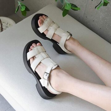 [썸머]납달리 가죽 커버 통굽 샌들(H130J858)