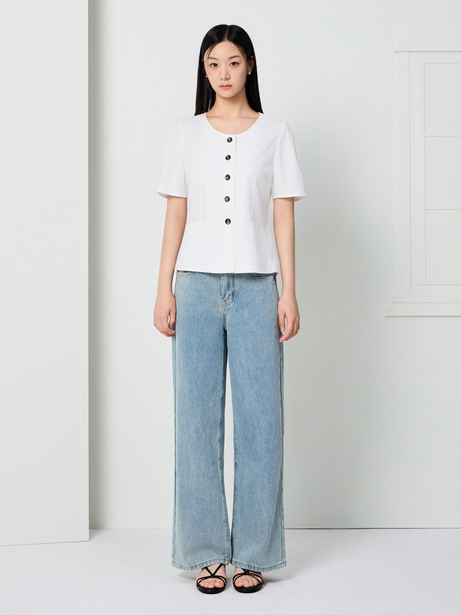 포켓 하프 슬리브 라운드넥 재킷 (WHITE)