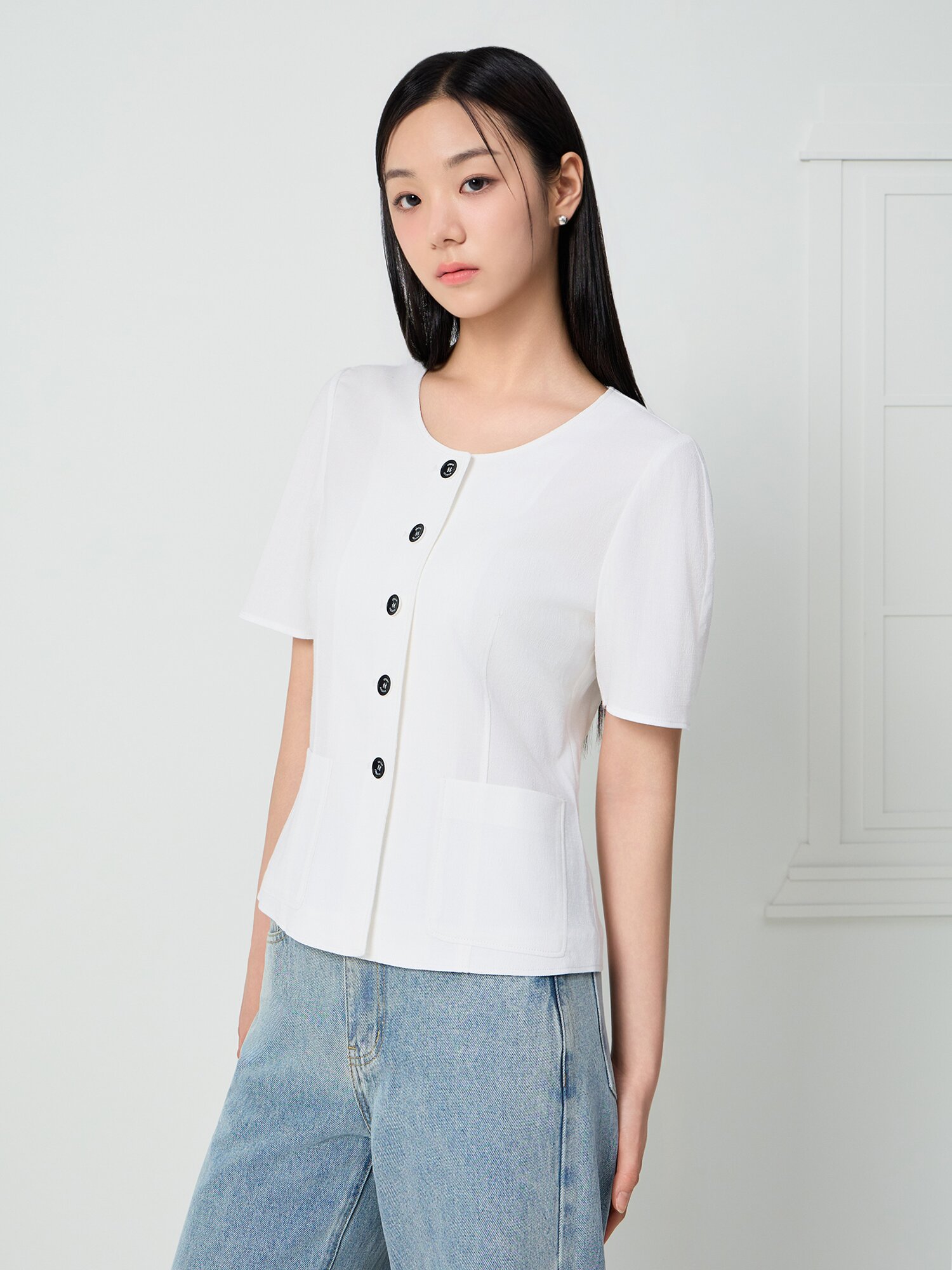 포켓 하프 슬리브 라운드넥 재킷 (WHITE)